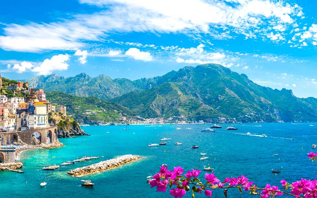Viajes a medida para Amalfi Coast Italian Travel Guide | Curated Tips From Locals - Traslados privados por Daytrip