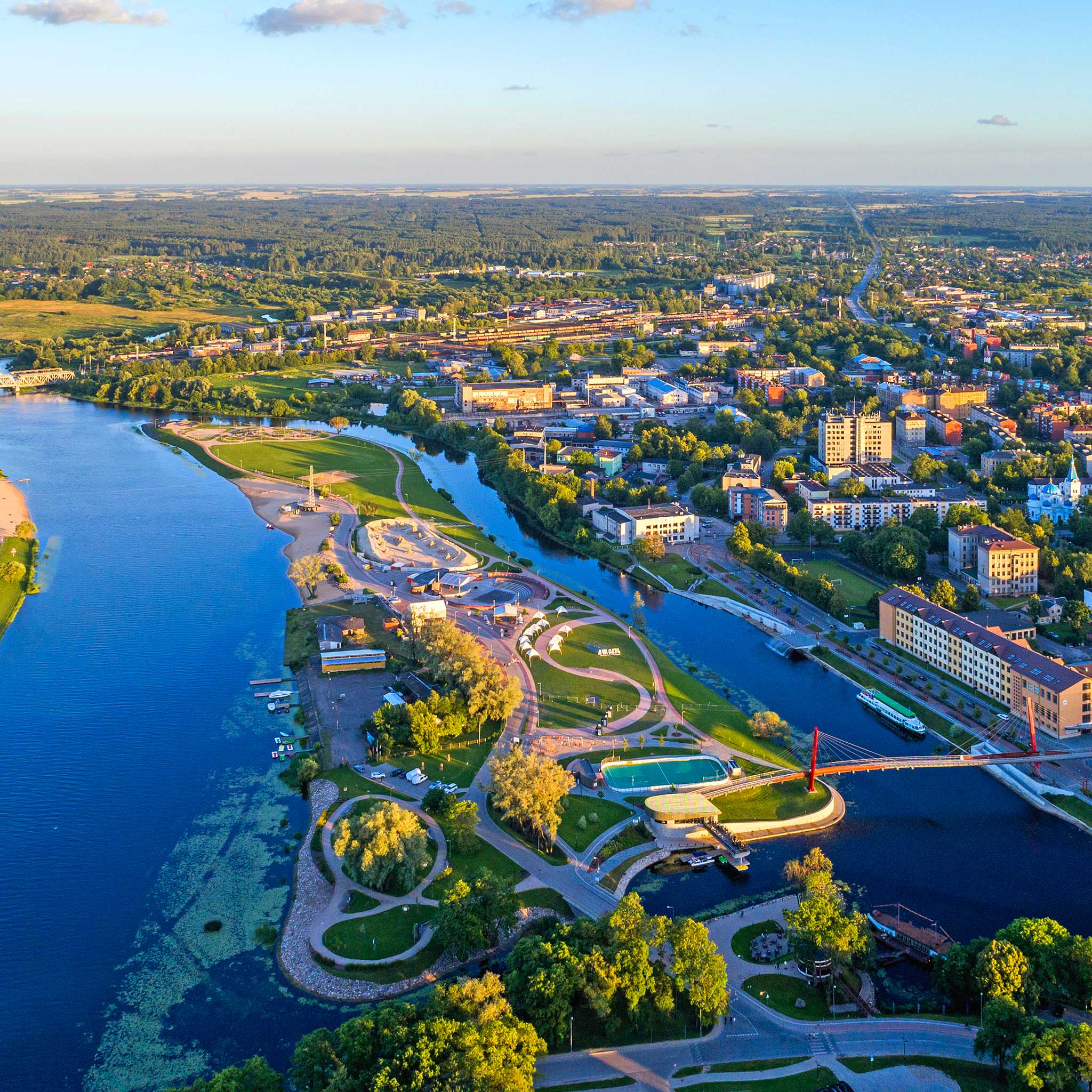 Private car transfers in Latvia from Jelgava