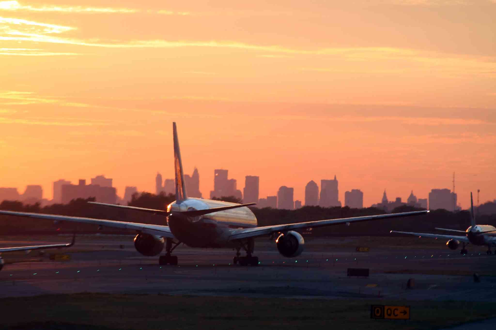 Blick auf die Landschaft von John F. Kennedy International Airport - private Tagesreise von Baltimore, MD - Foto 2