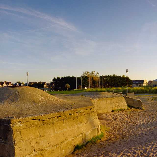 Caen to Normandy WWII Sites: Private day trip