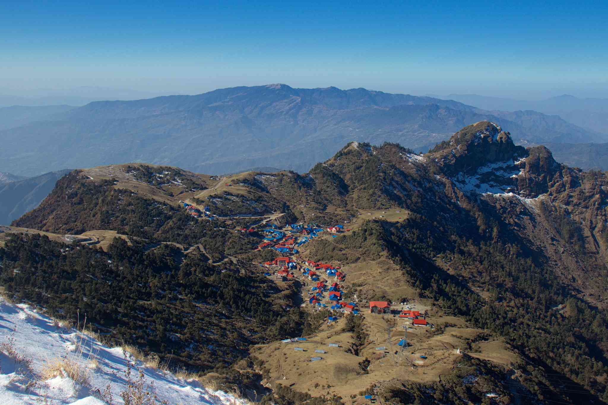 Vista cênica de Tribhuvan International Airport - excursão particular de um dia de Kalinchowk - foto 3