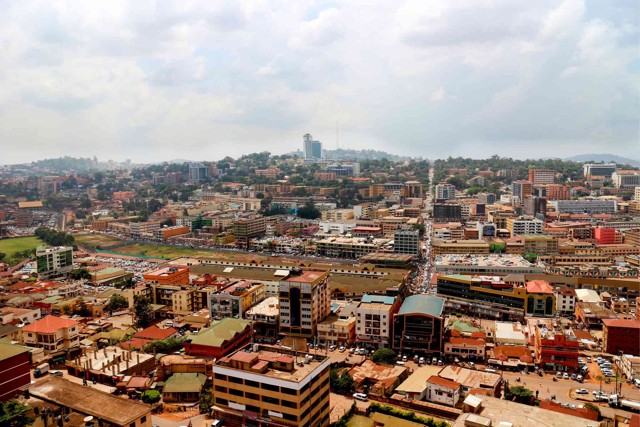 Vista panorámica de Kampala - excursión privada de un día desde Santuario de Rinocerontes de Ziwa - foto 2