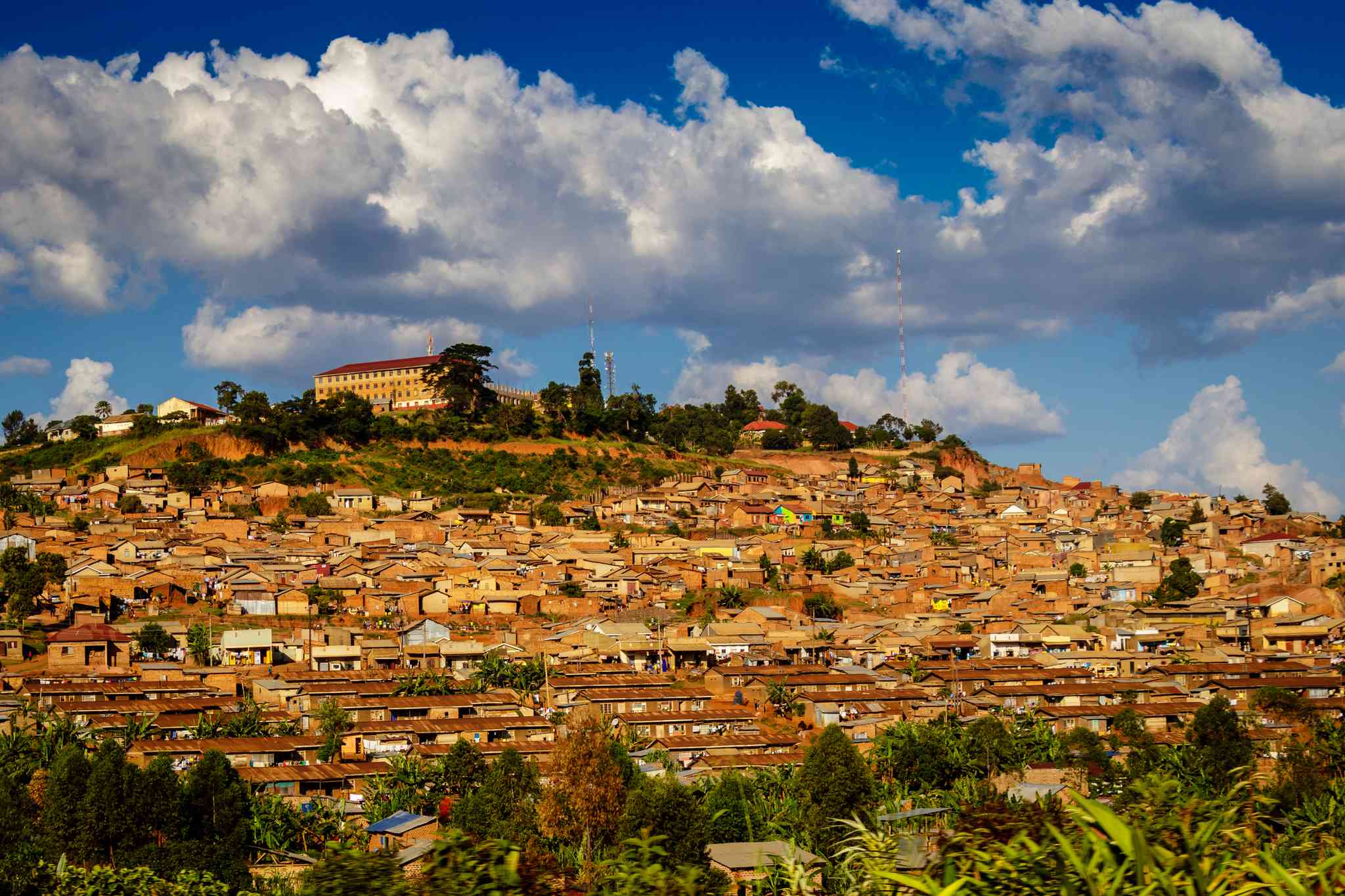 Vista panorámica de Kampala - excursión privada de un día desde Santuario de Rinocerontes de Ziwa - foto 3