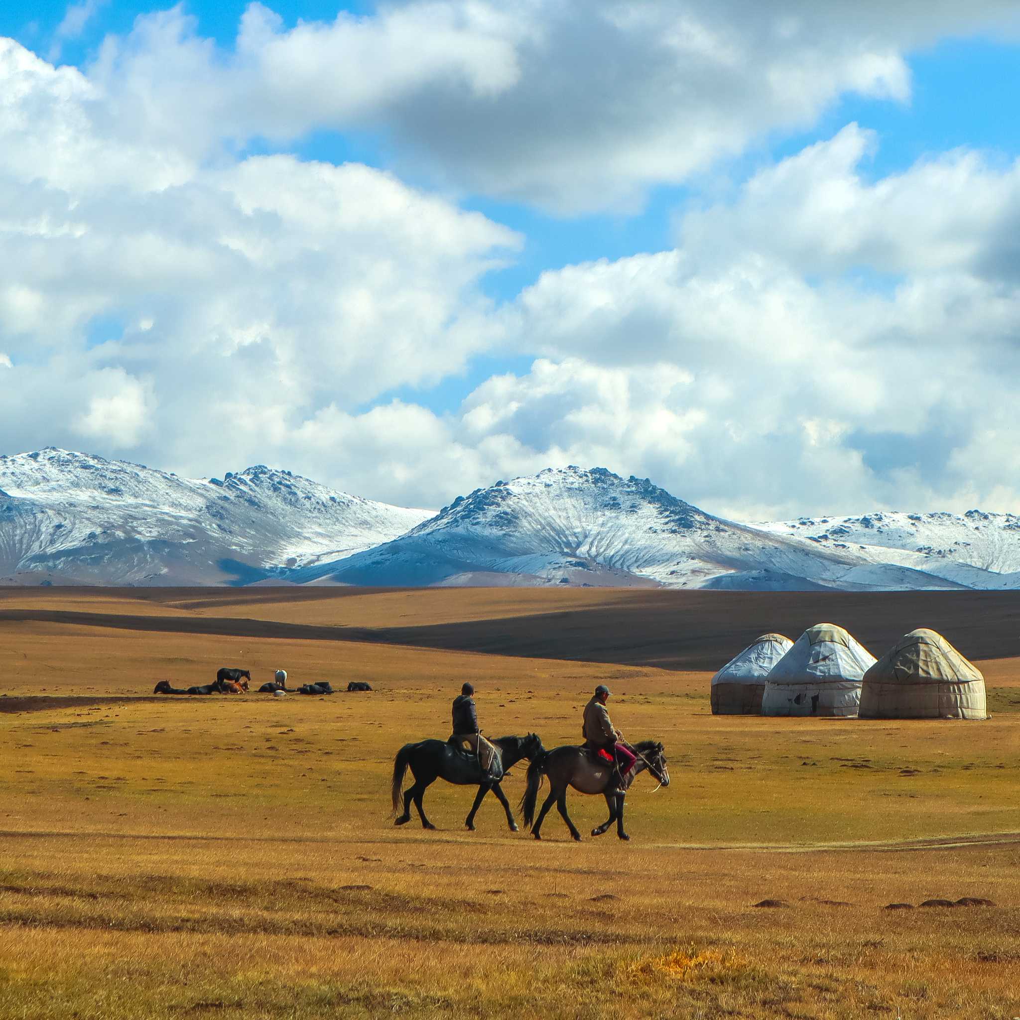 Private car transfers in Kyrgyzstan from Kant