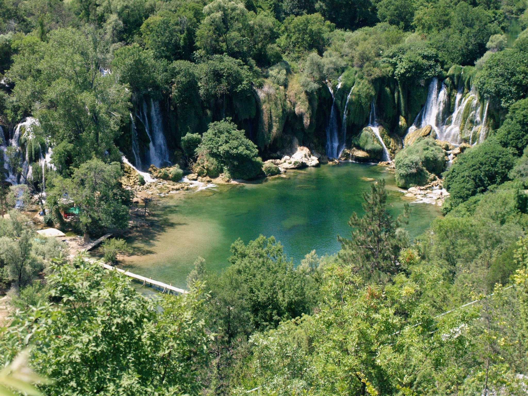 Reiseroute Stop in Kravica Falls auf privatem Tagesausflug von Mostar