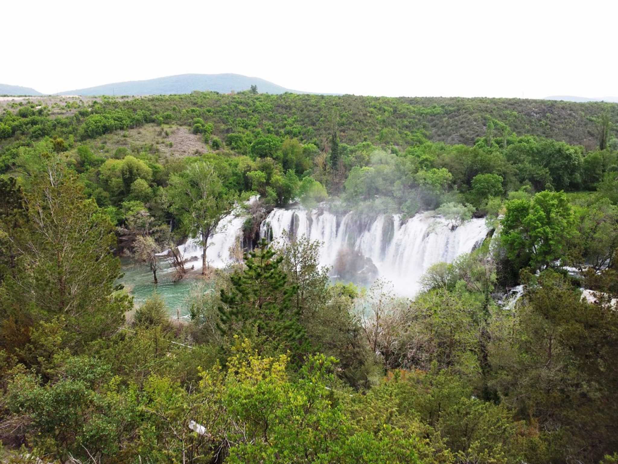 Reiseroute Stop in Kravica Falls auf privatem Tagesausflug von Mostar