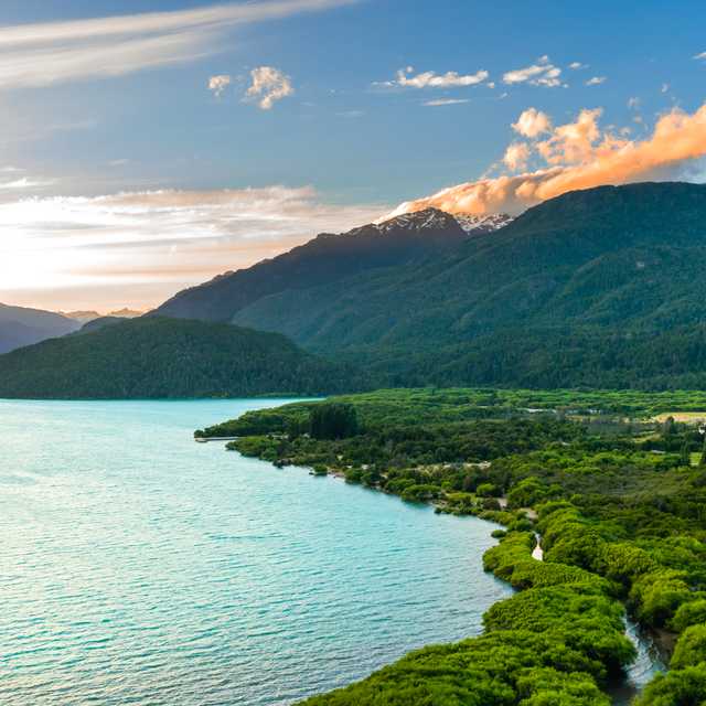 Bariloche to Lago Puelo Reserve: Day trip