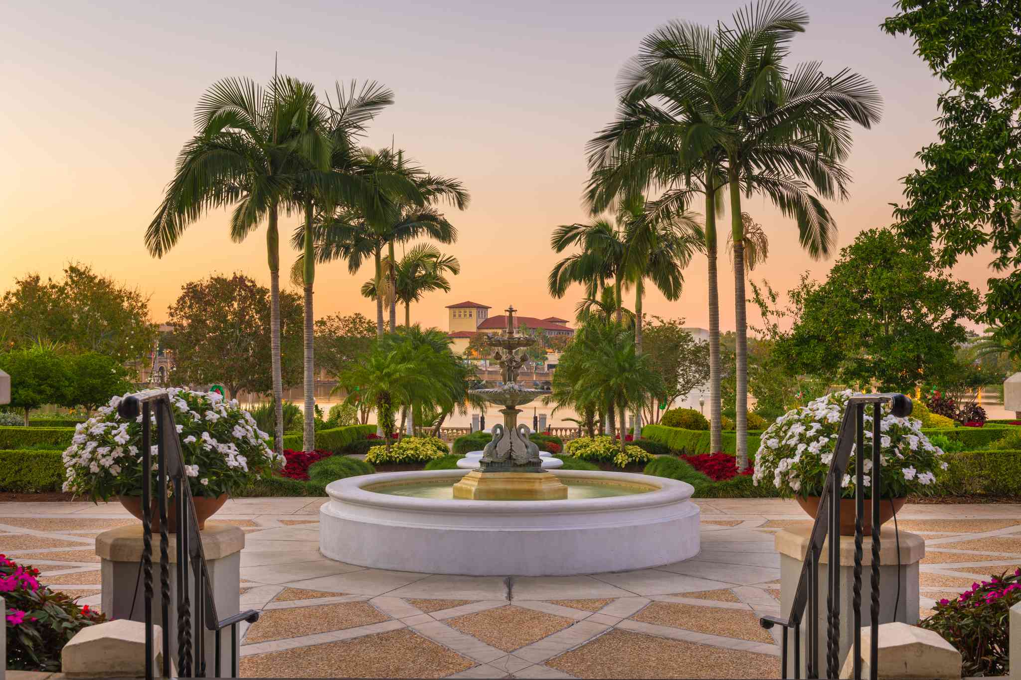 Scenic view of Tampa International Airport - private day trip from Lakeland, FL - photo 4