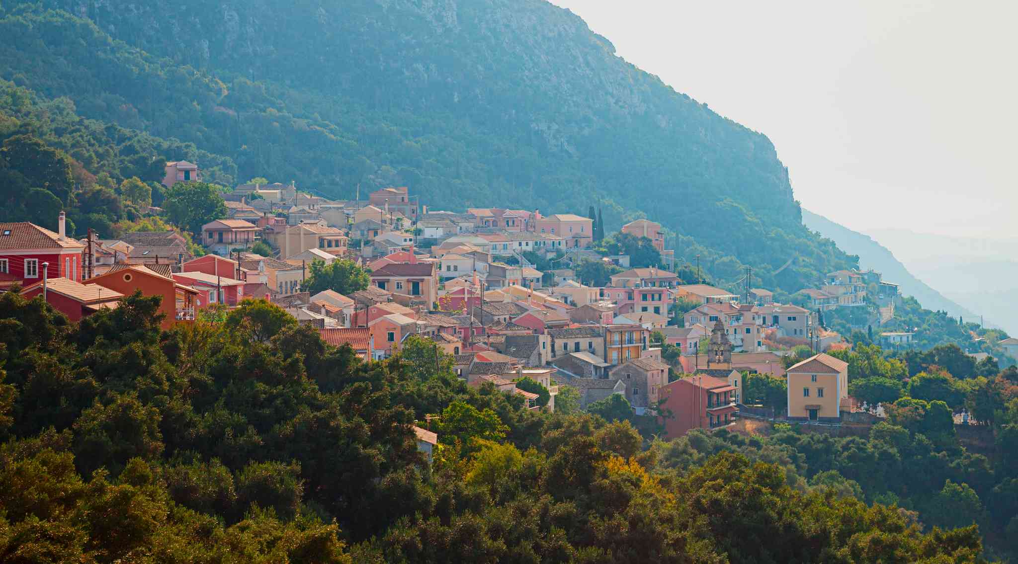 Vista panorámica de Corfu City - excursión privada de un día desde Corfu City - foto 4