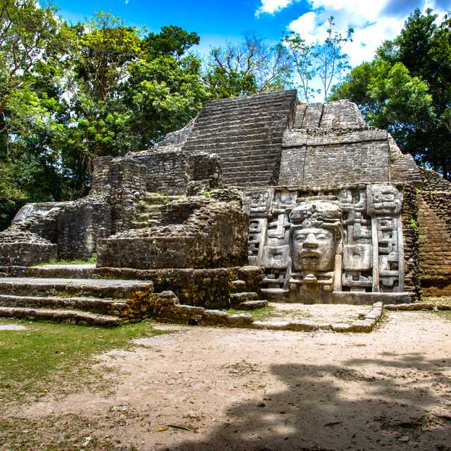 Belize City to Lamanai and Orange Walk: Private day trip