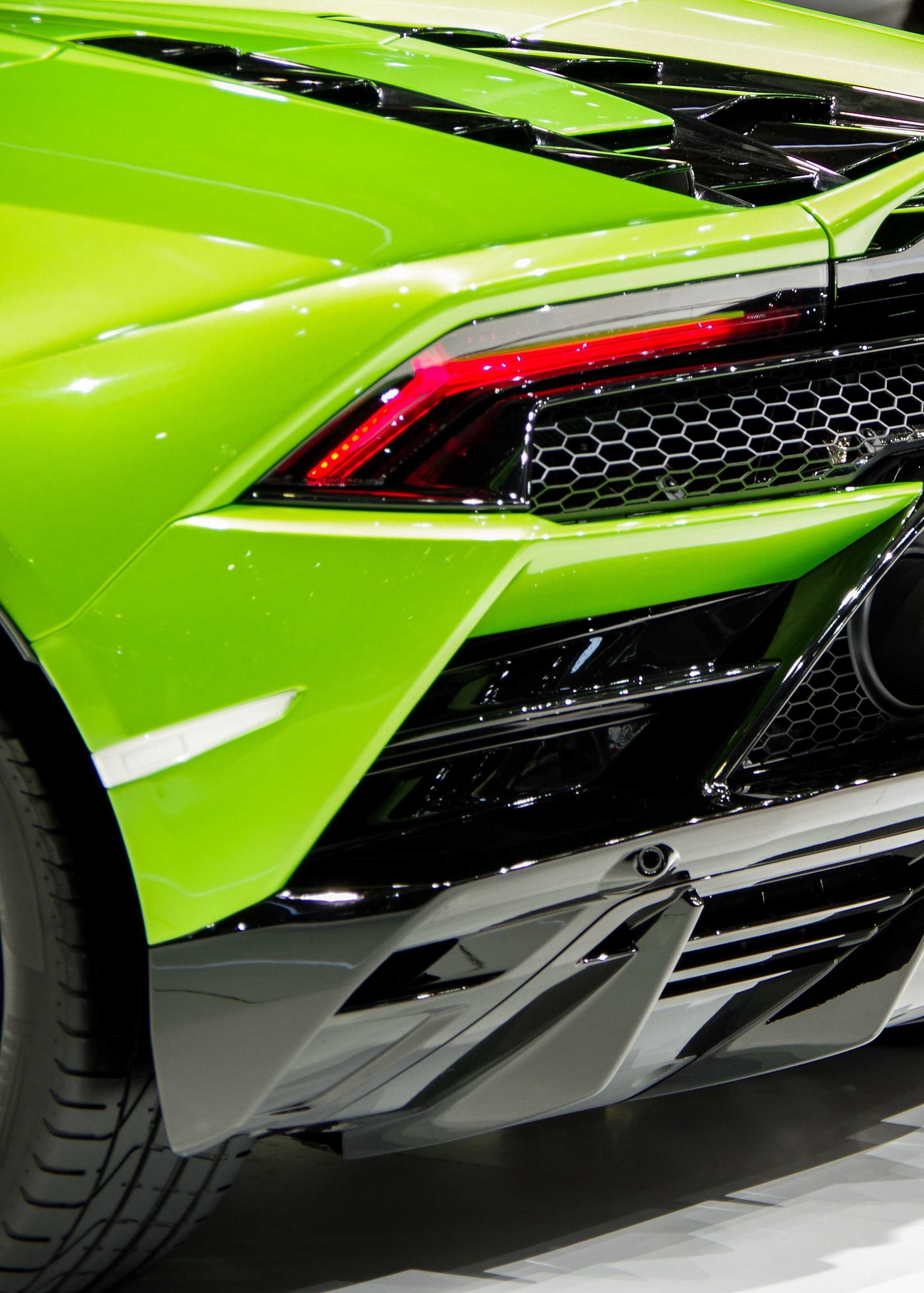 Arrêt de l'itinéraire à Lamborghini Museum lors d'une excursion privée d'une journée depuis Bologna