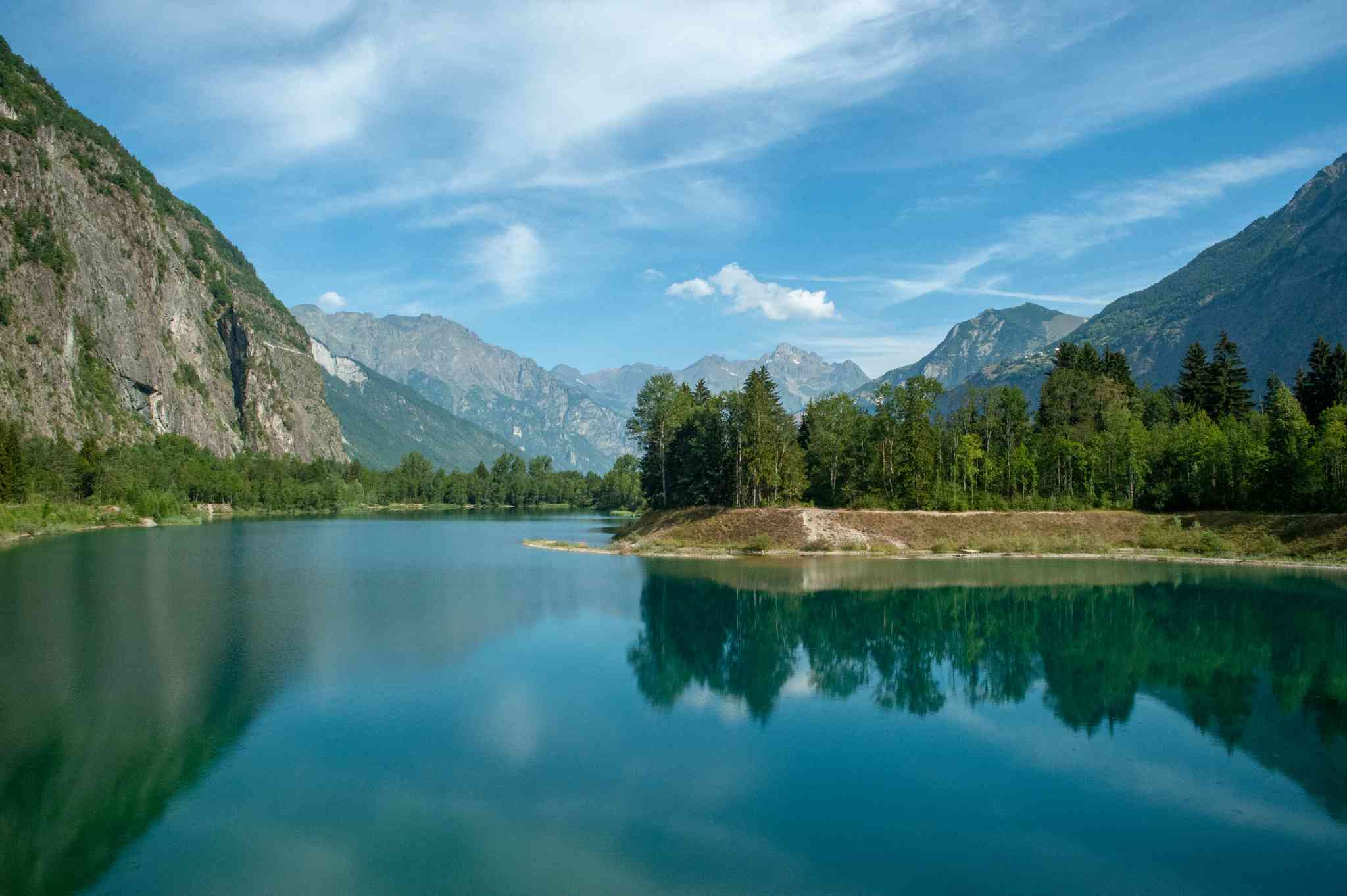 Vue pittoresque de Geneva Airport - excursion privée d'une journée depuis Le Bourg-d'Oisans - photo 3