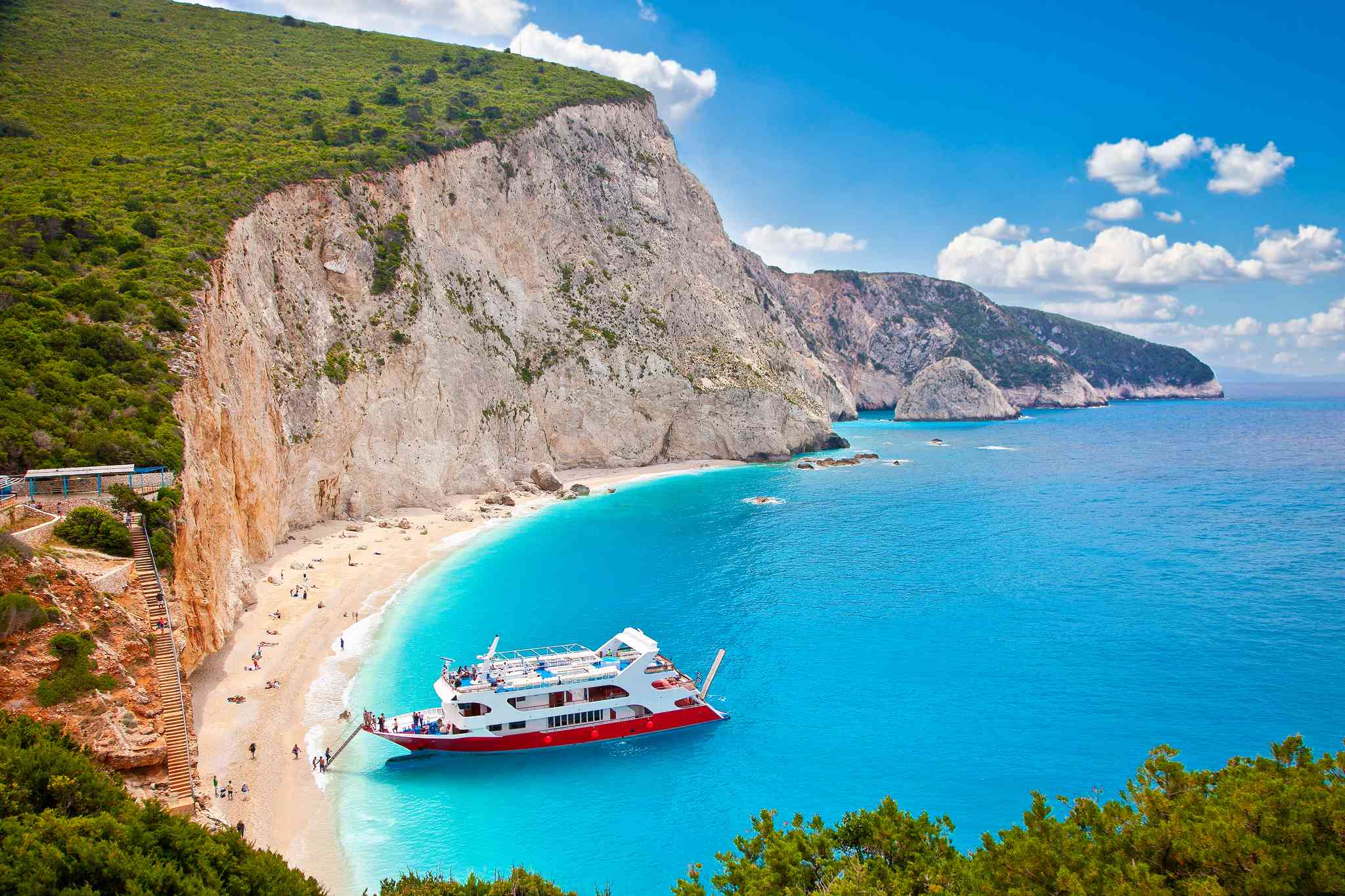 Scenic view of Lefkada City - private day trip from Athens - photo 4