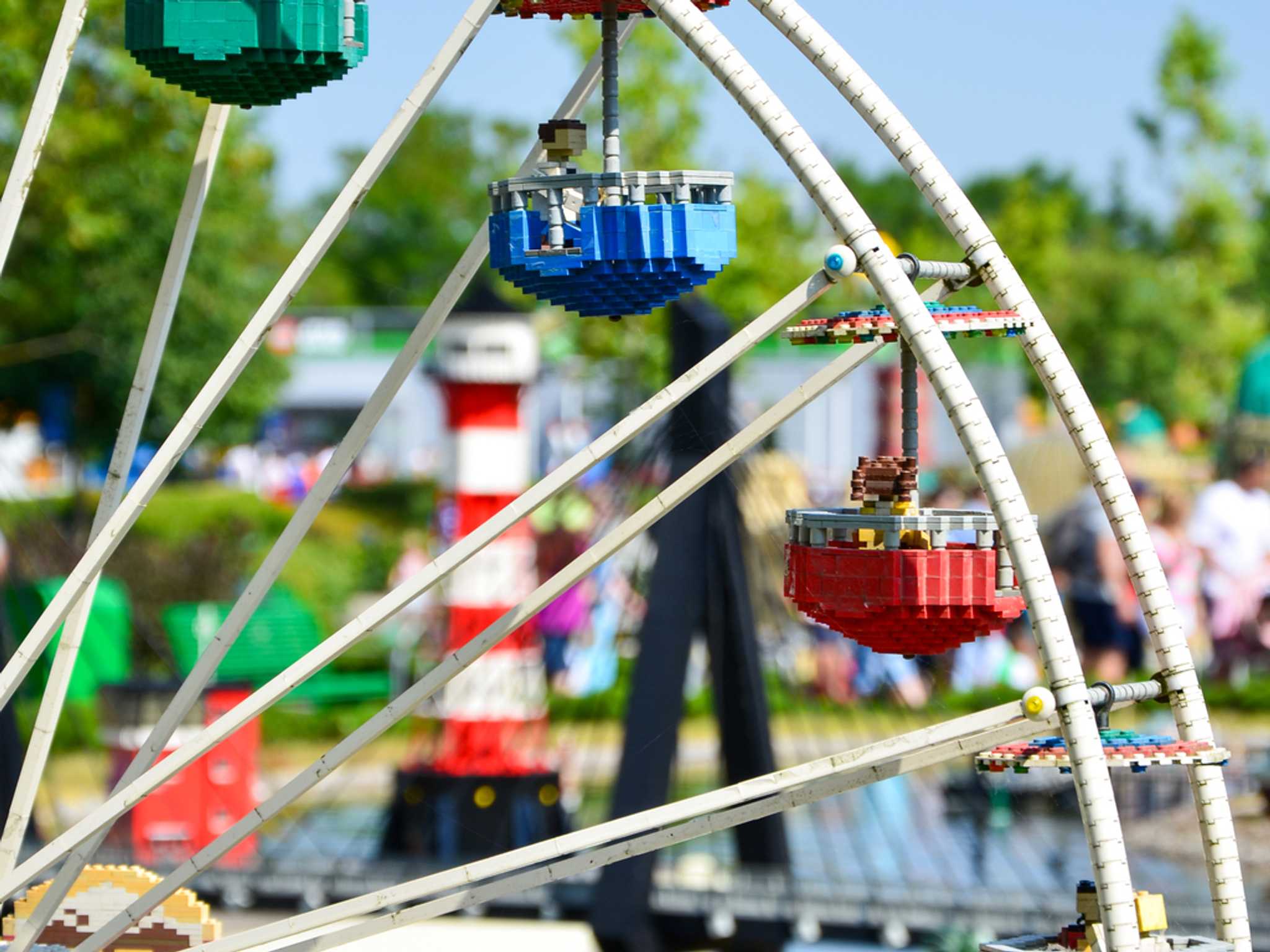 Visitar Legoland Florida en el camino de st-petersburg-fl-us a west-palm-beach-fl-us con Daytrip