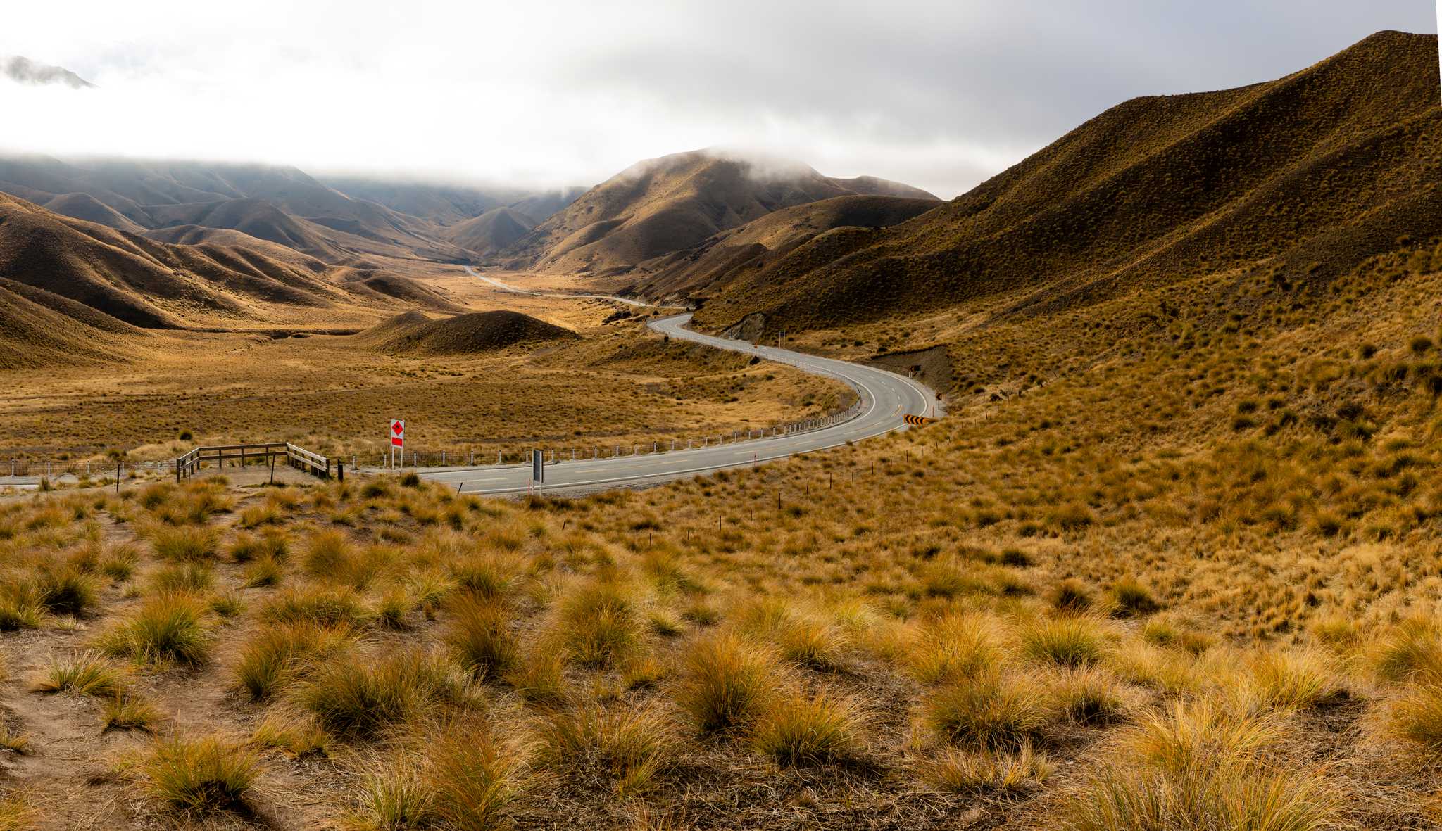 Itinerary stop at Lindis Pass on private day trip from Queenstown