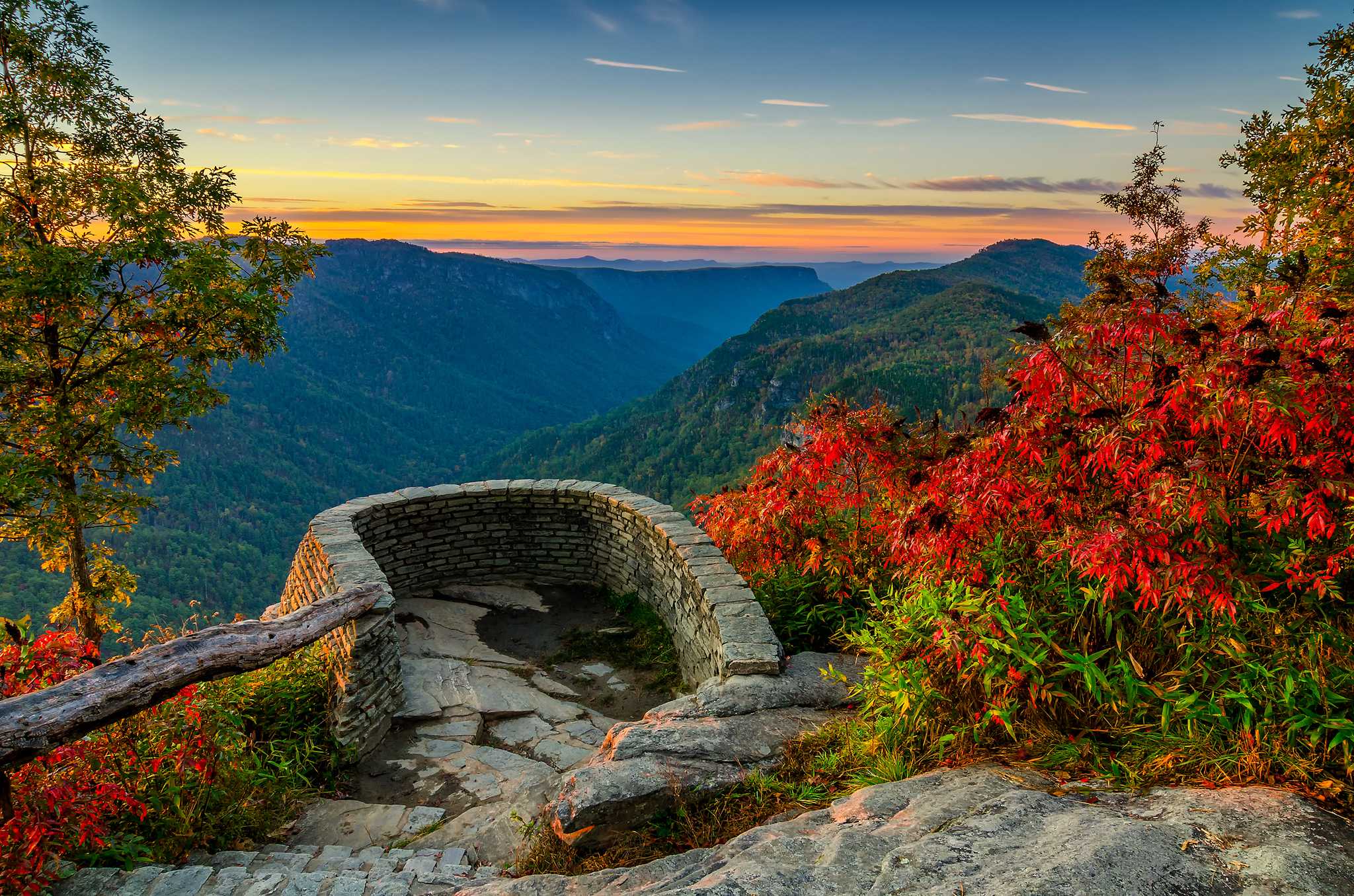 Visit Linville Gorge and Falls on the way from asheville-nc-us to washington-dc-us with Daytrip