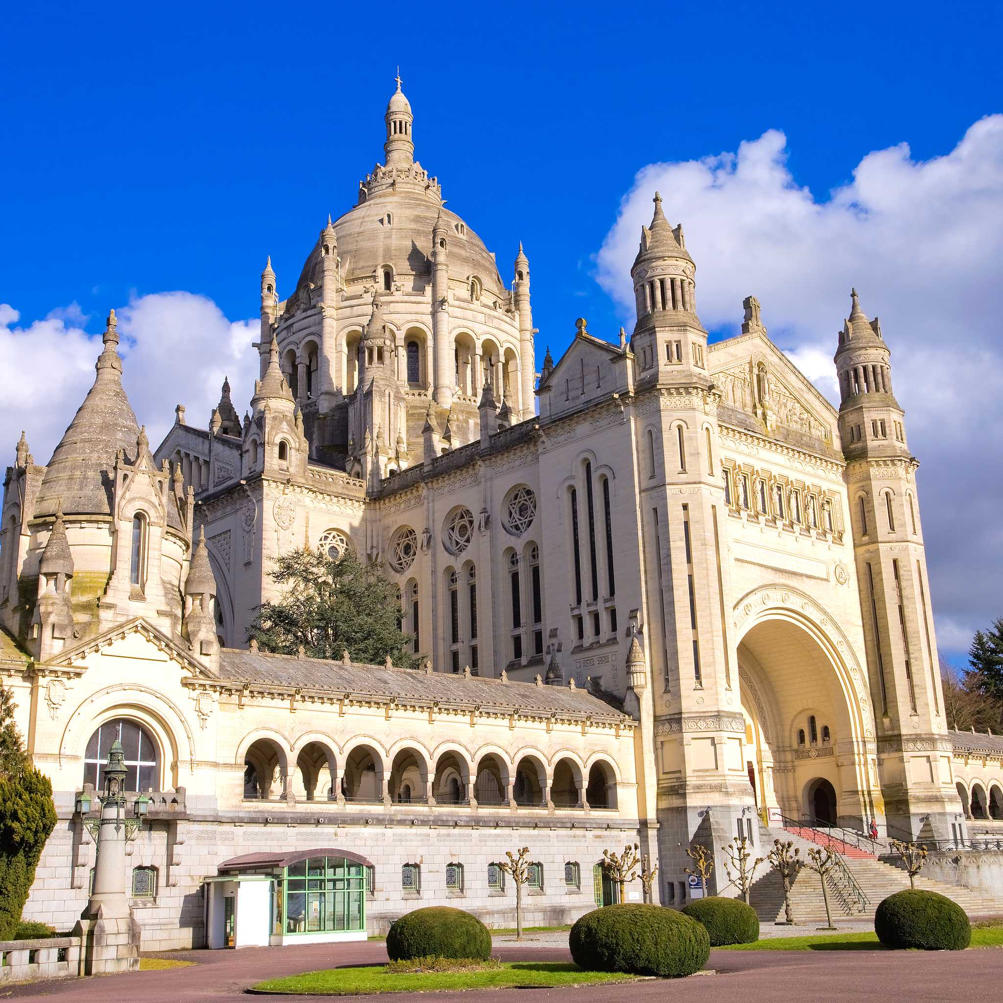 Lisieux