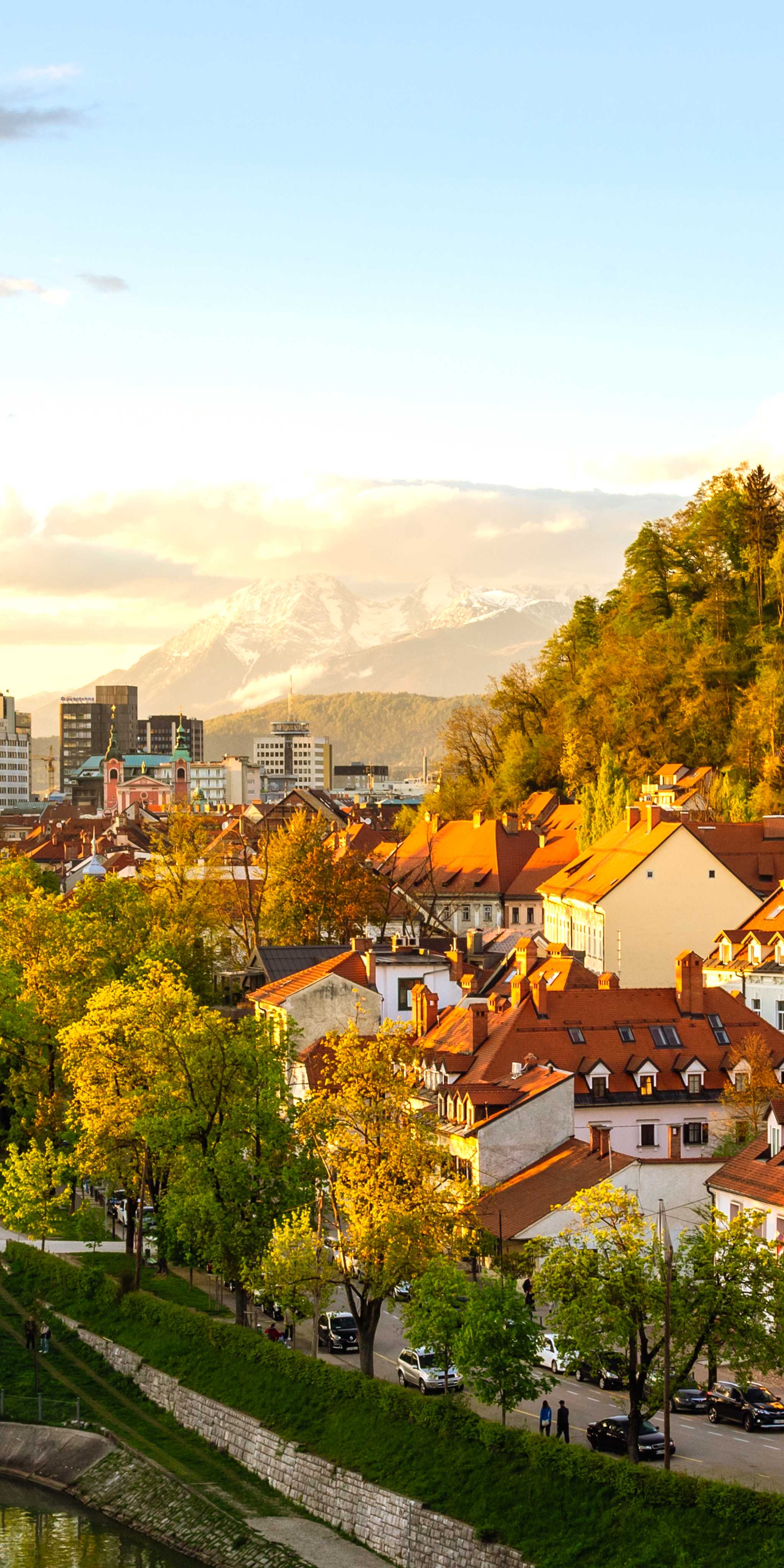 ๋ฅ๋ธ๋ด๋