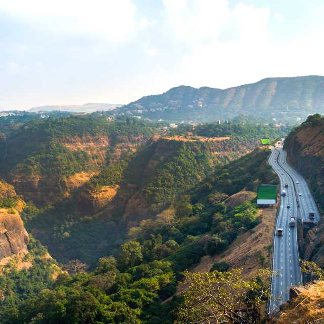 Day Trip to the Lonavala Hill Station Circuit from Mumbai