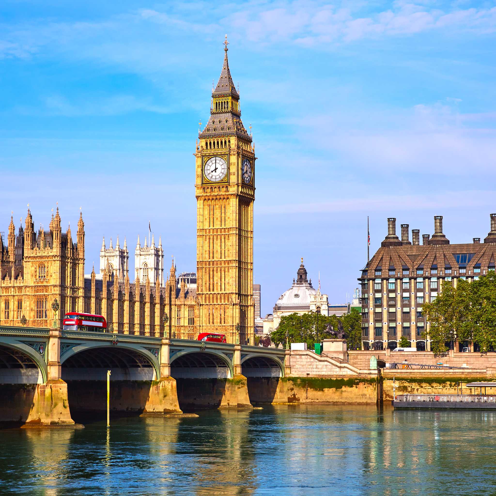 Private car transfers in United Kingdom from London