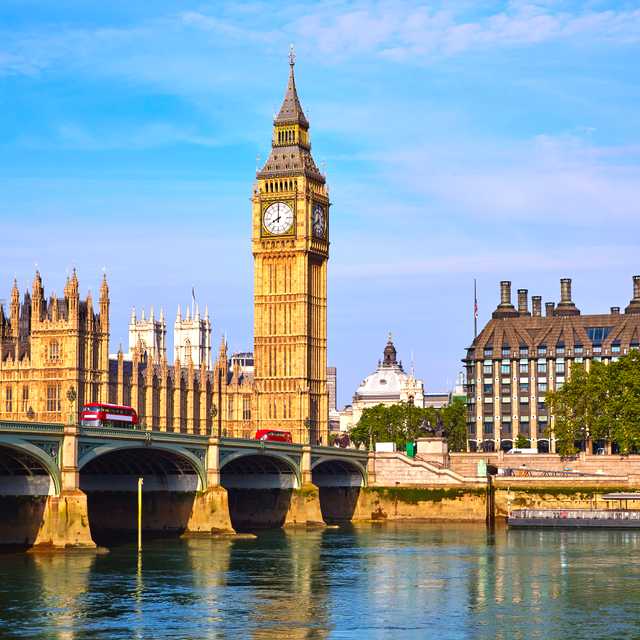 Southampton to London: Private, guided day tour