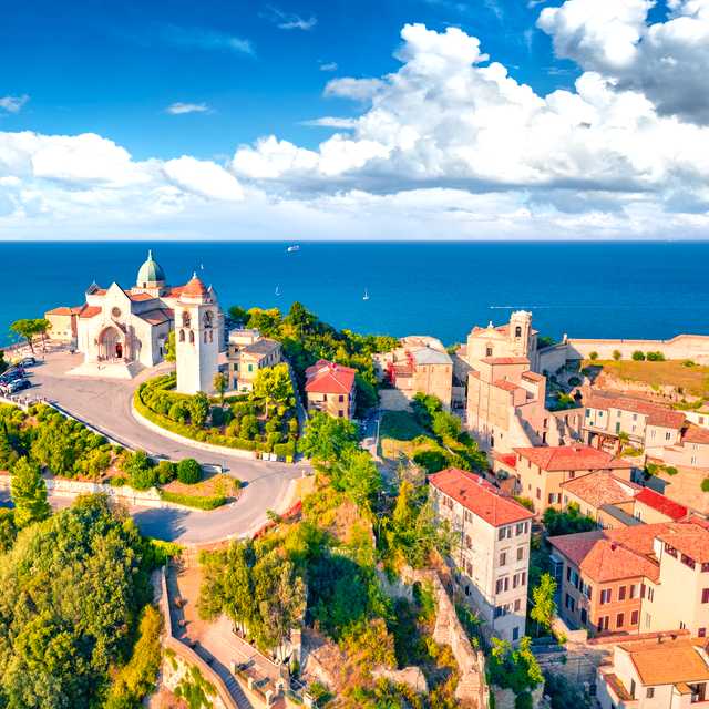 Ancona to Loreto and Recanati: Private day trip