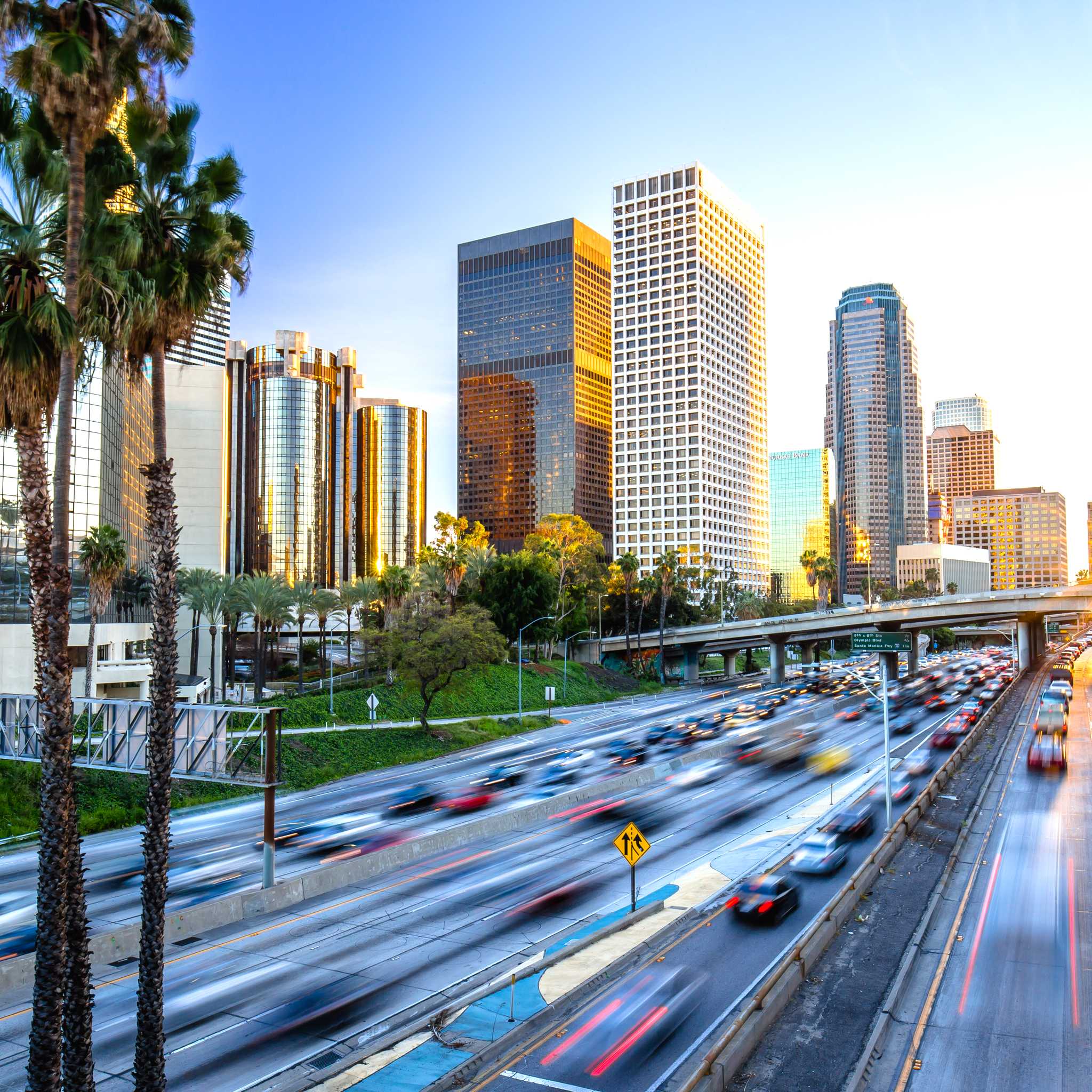 Private car transfers in United States from Los Angeles