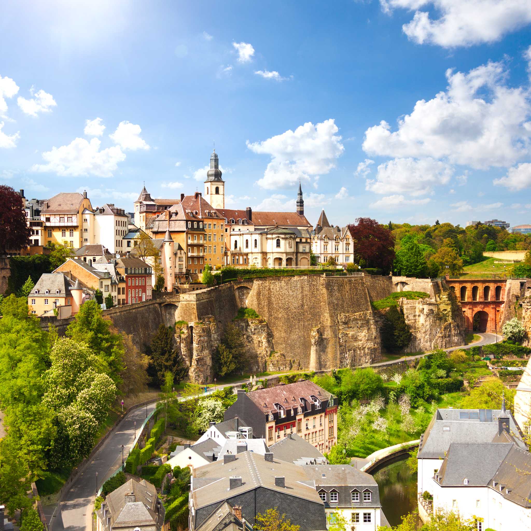 Private car transfers in Luxembourg from Luxembourg City