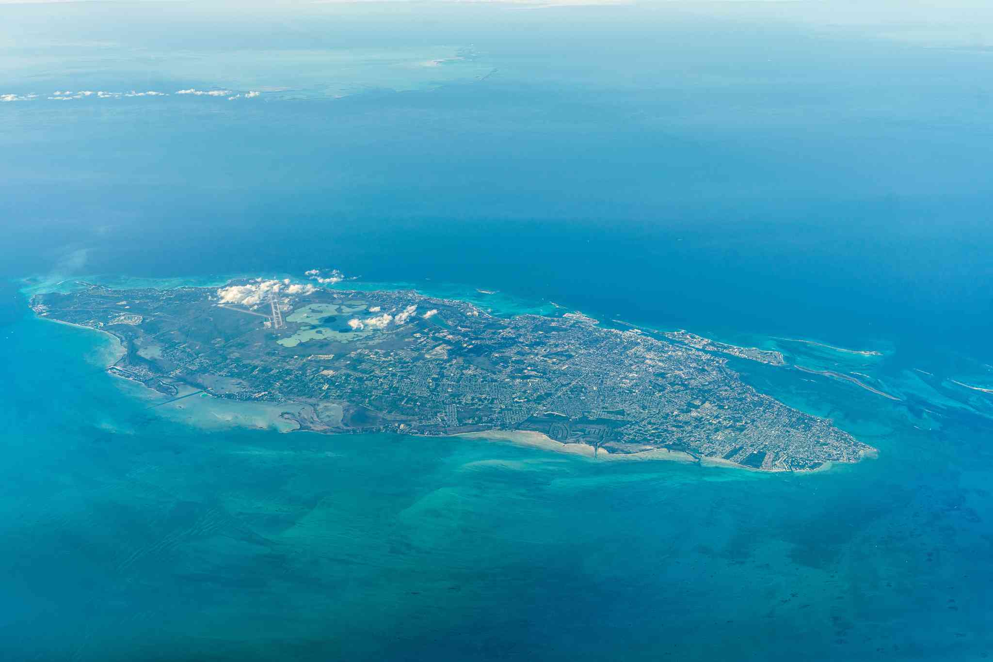 Vista panorámica de Lynden Pindling International Airport - excursión privada de un día desde Paradise Island - foto 3