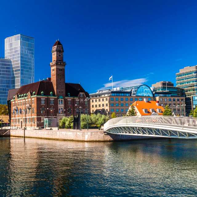 Copenhagen to Malmo and Lund: Private day trip