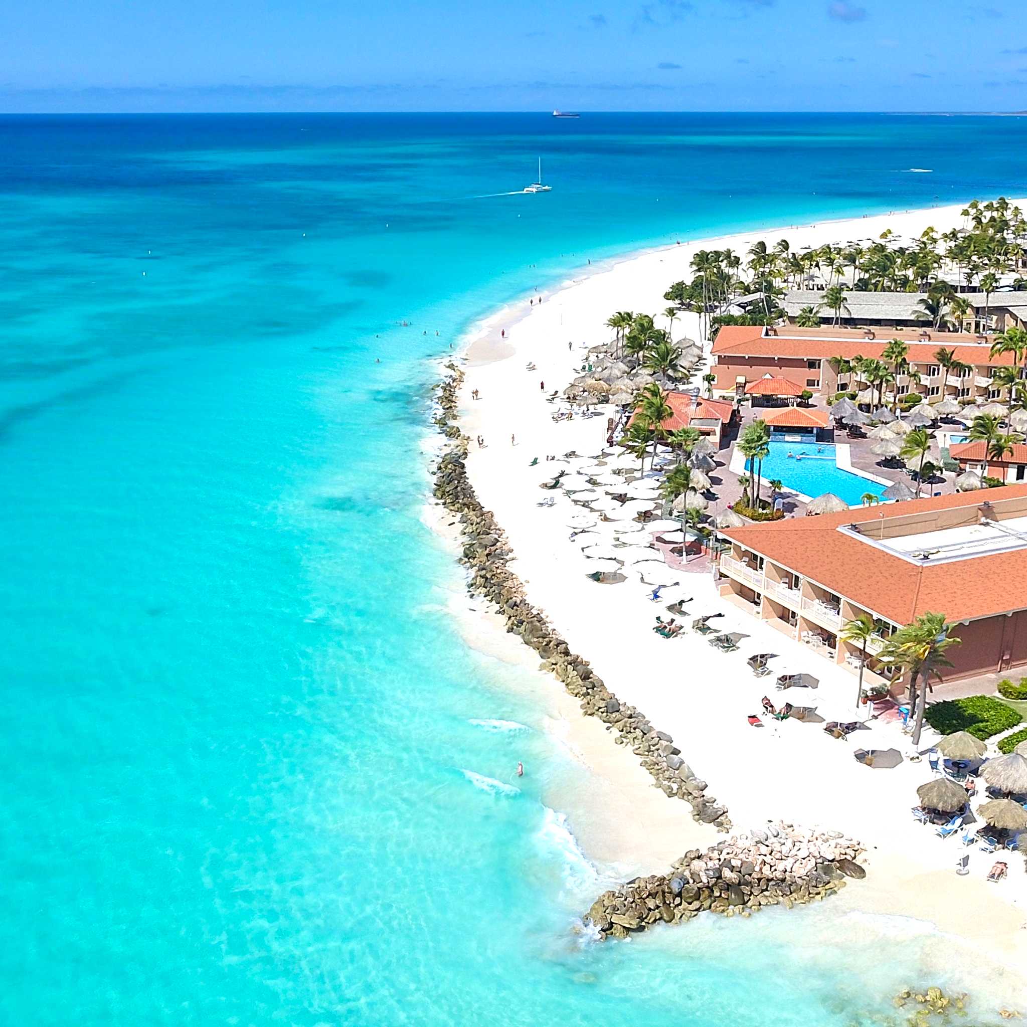 Private car transfers in Aruba from Manchebo Beach