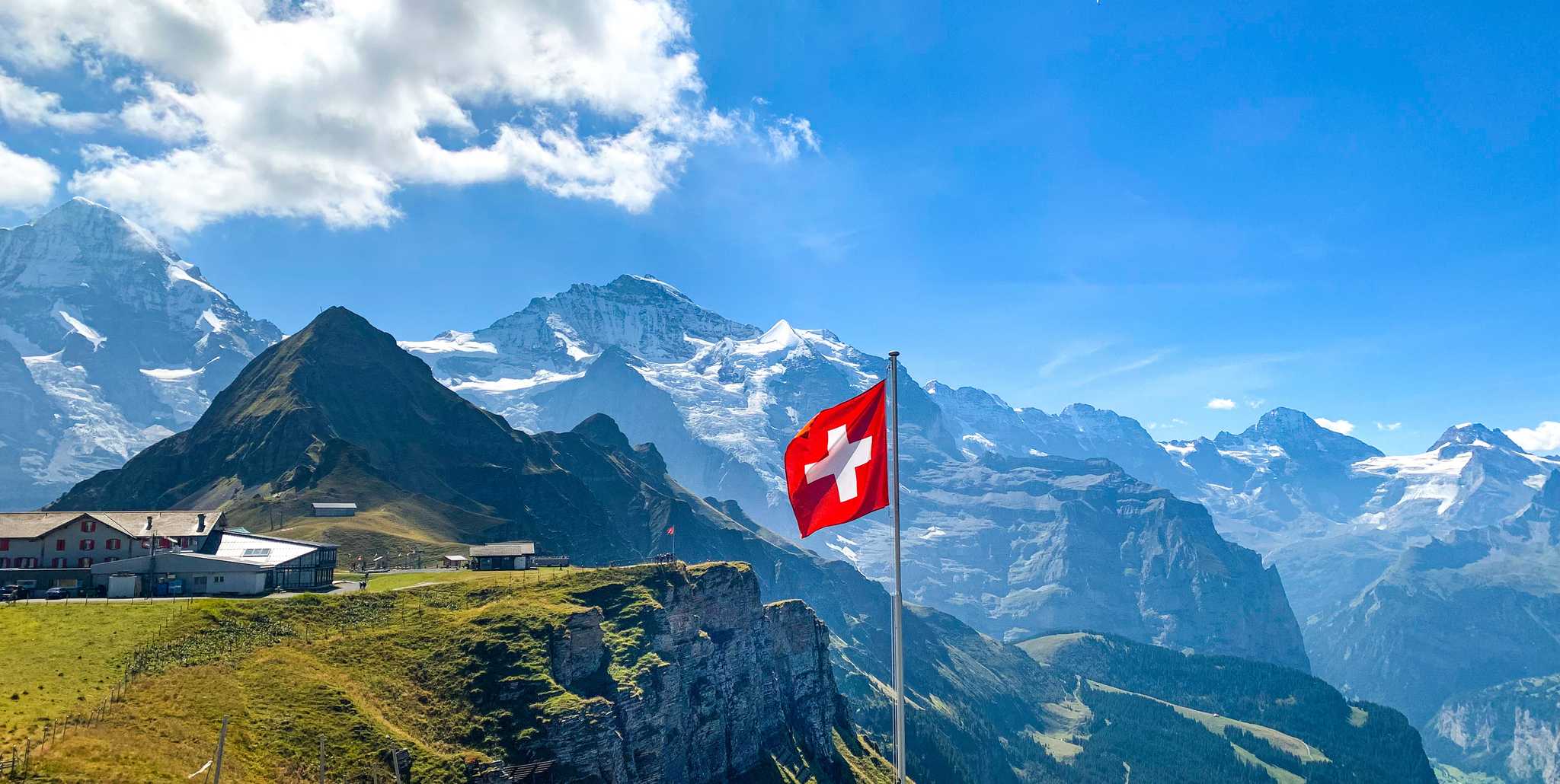 Servicios de traslado en coche privado en Mannlichen - vista panorámica de Mannlichen en Suiza