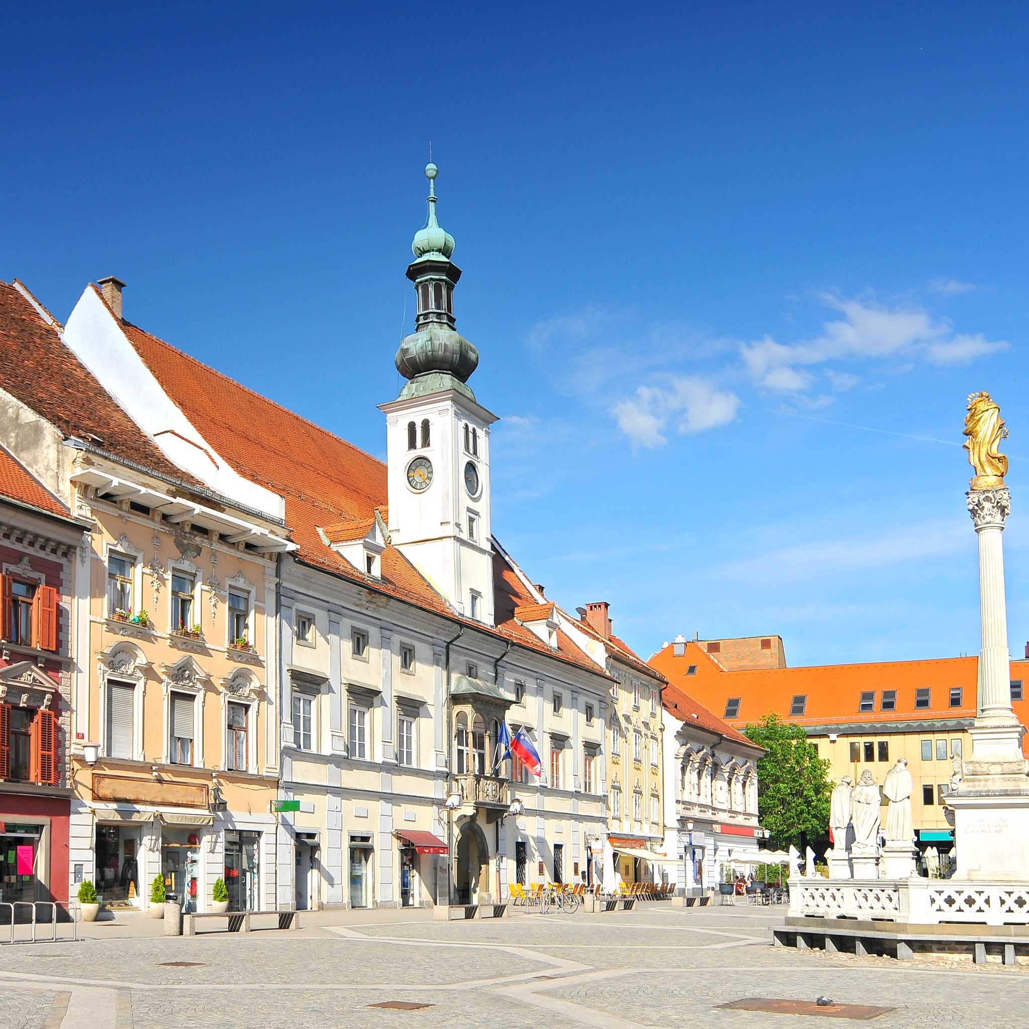 Private car transfers in Slovenia from Maribor
