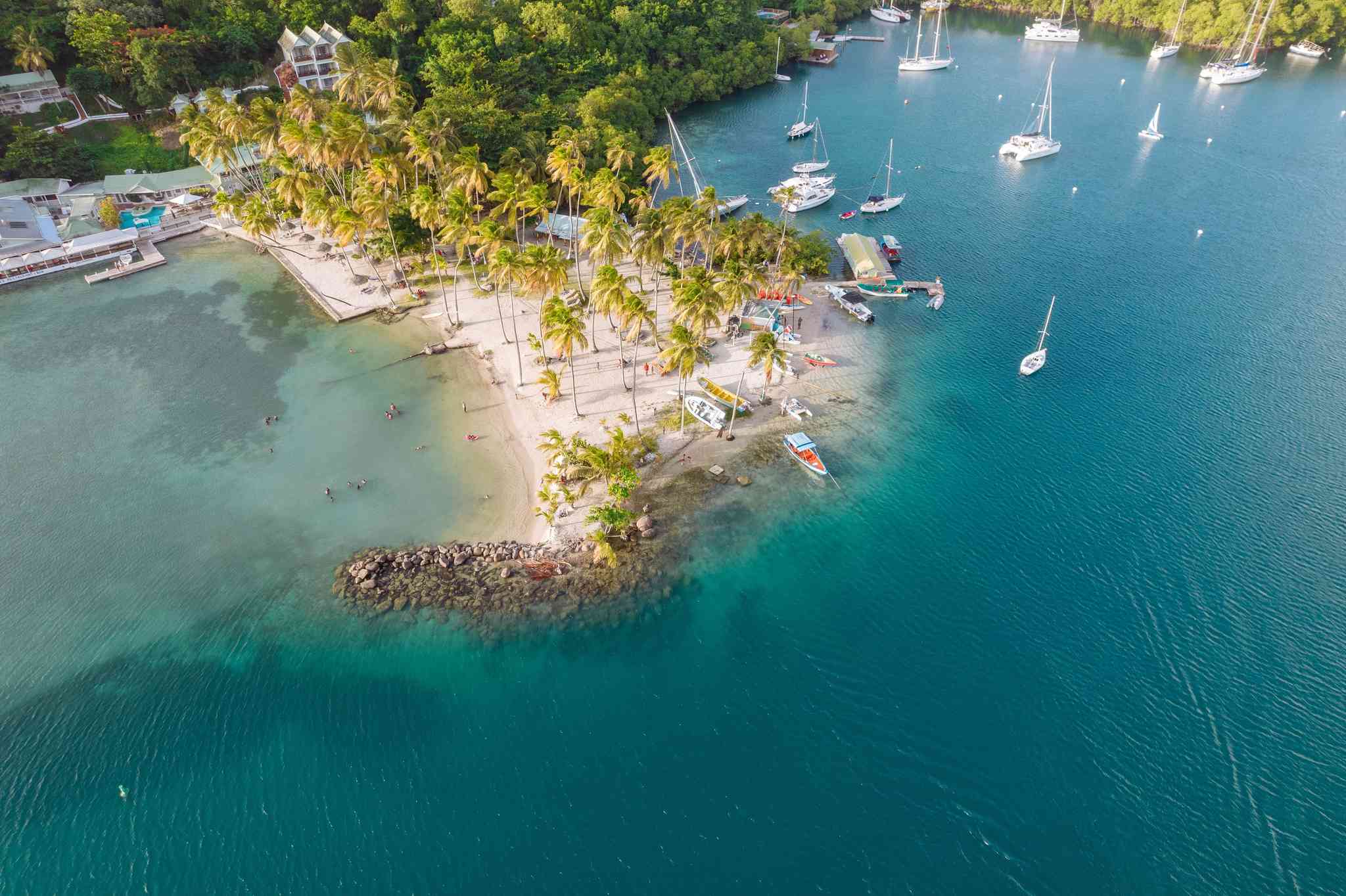 Scenic view of Marigot Bay - private day trip from Hewanorra International Airport - photo 2
