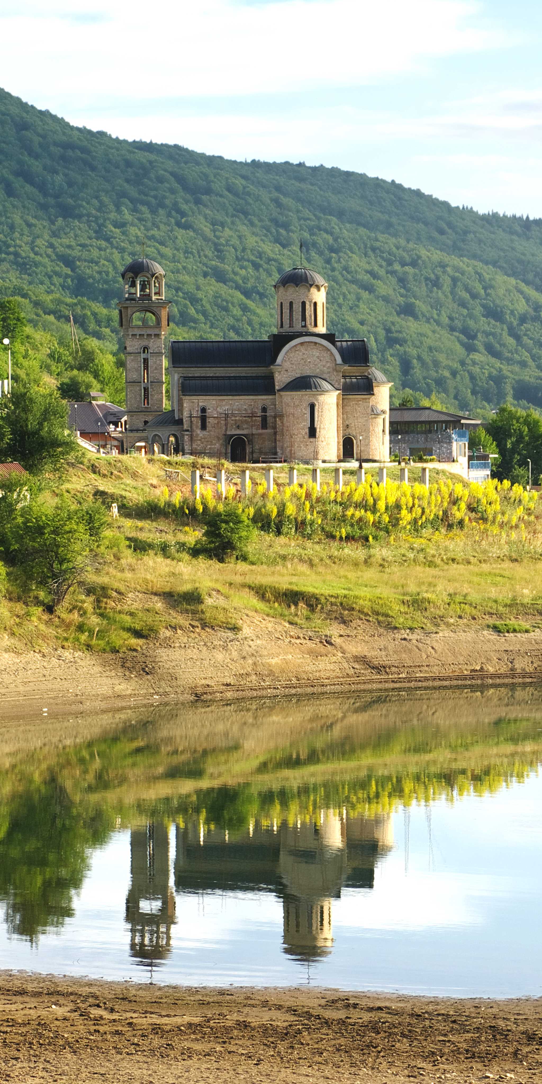 Mavrovo