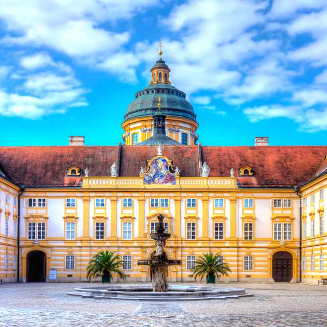 Vienna to Melk and Mauthausen: Private day trip