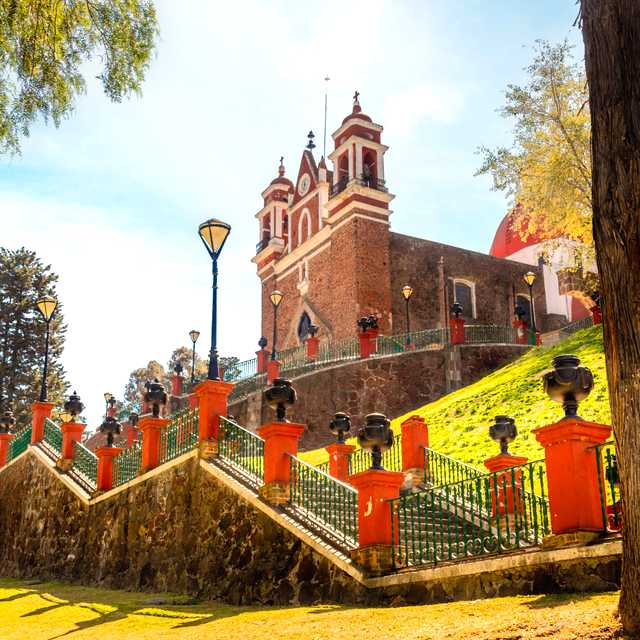 Mexico City to Metepec and Ixtapan de la Sal: Day trip