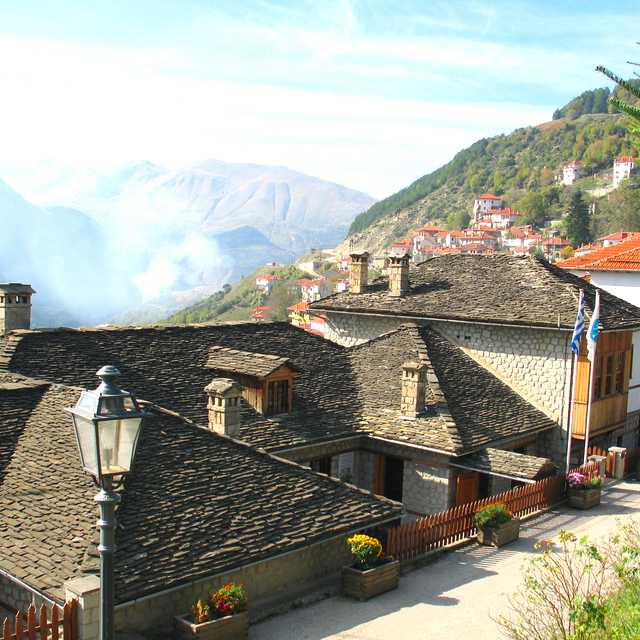 Ioannina to Metsovo and Preveza: Private day trip