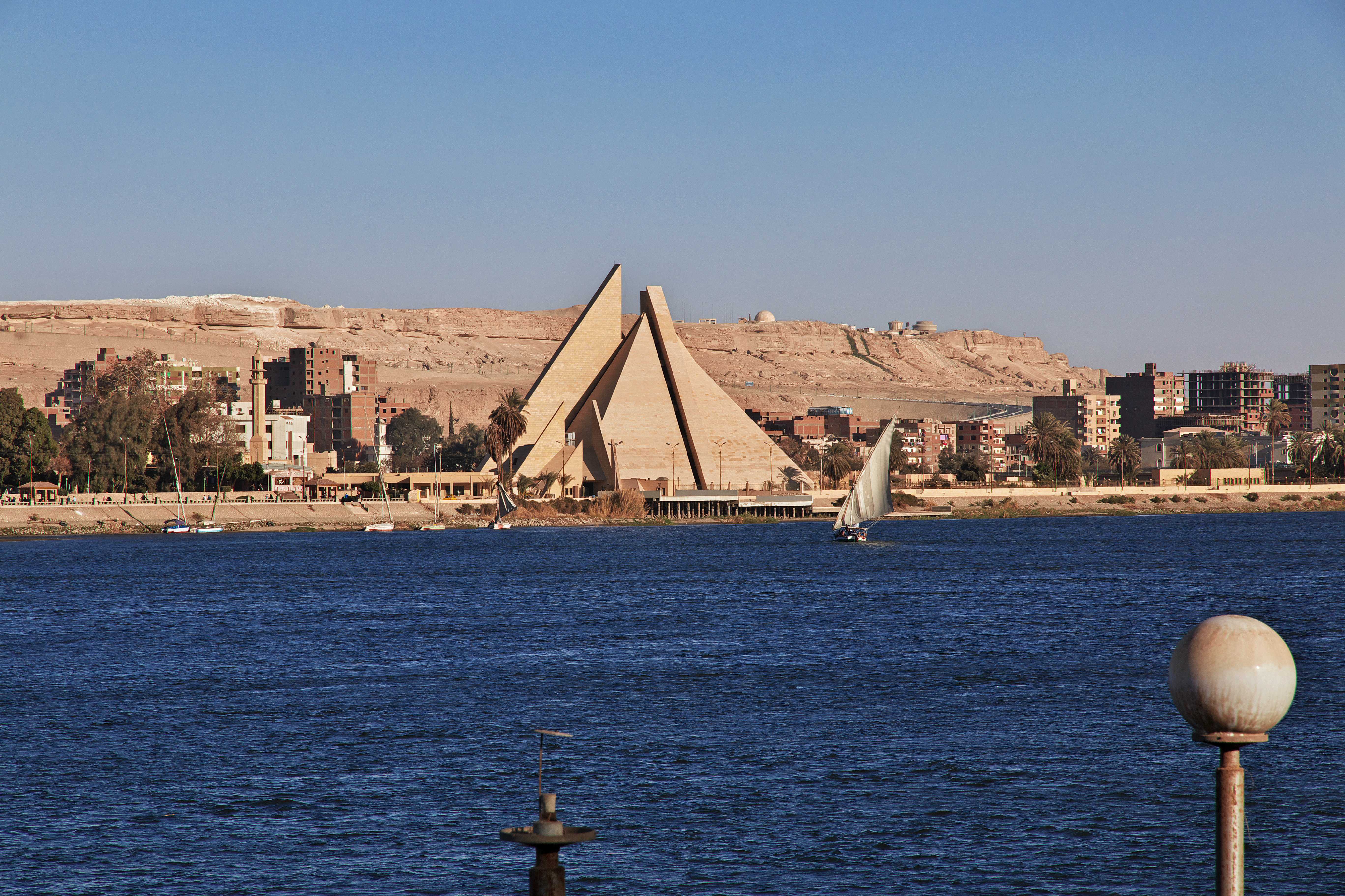 Cairo to Minya Private Transfer | Daytrip