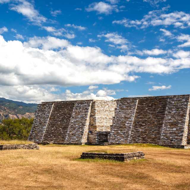 Antigua to Mixco Viejo and La Azotea: Day trip