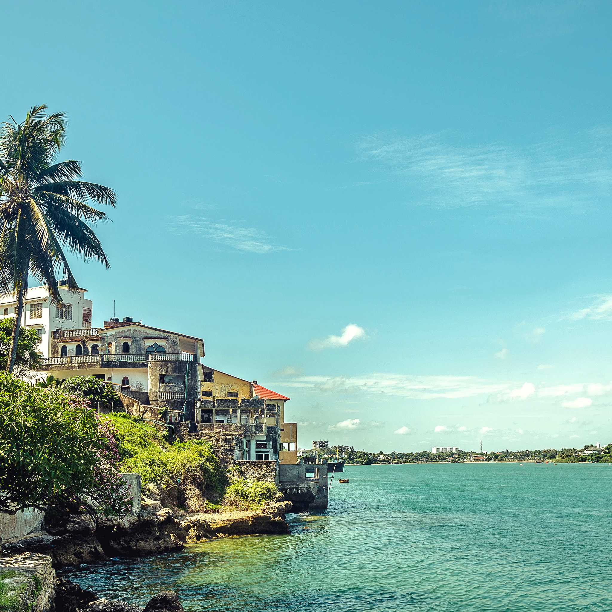 Private car transfers in Kenya from Mombasa