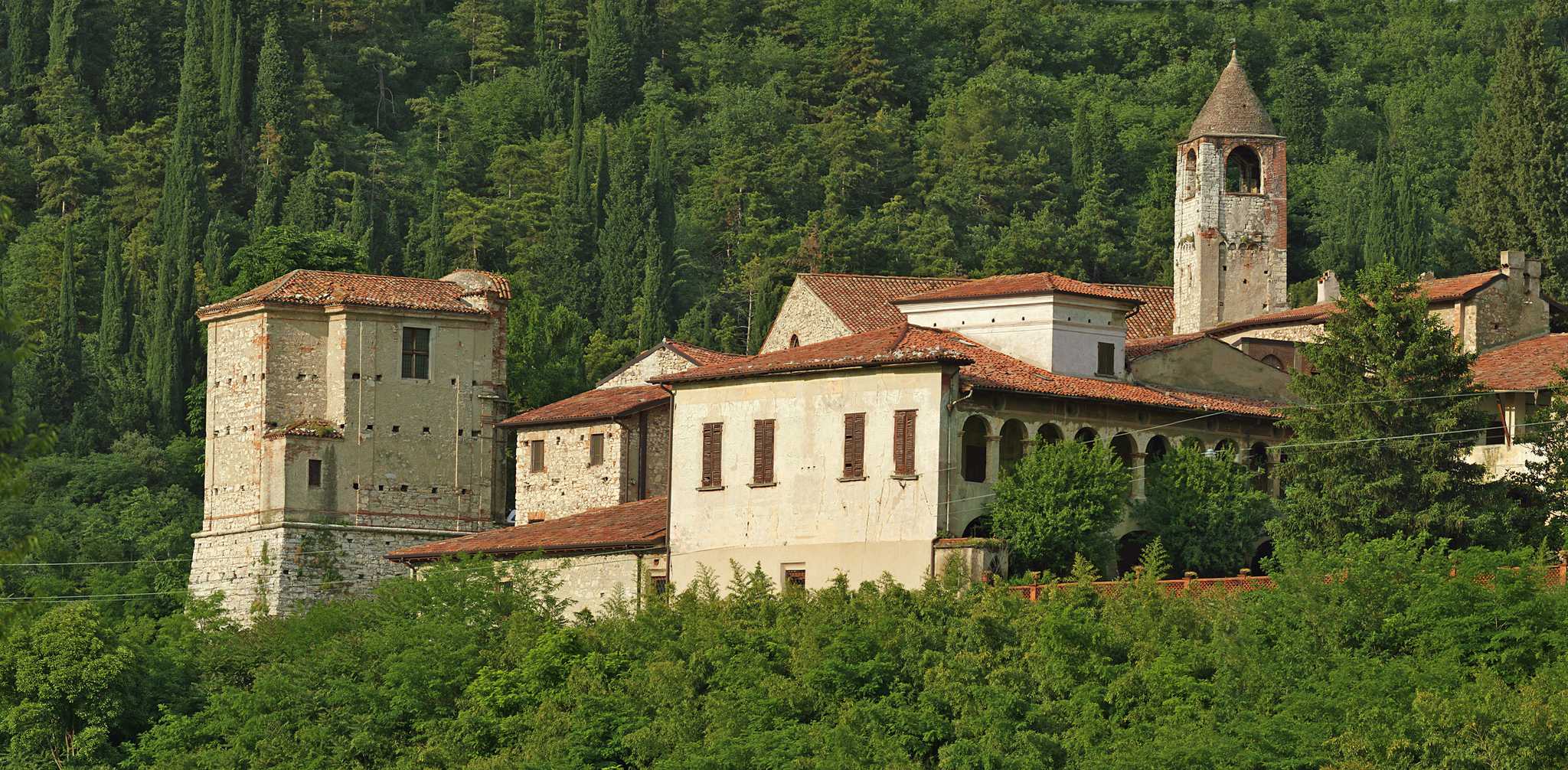 行程在私人 日游 从 Milan 到 Monastery of San Pietro in Lamosa 的 停靠点