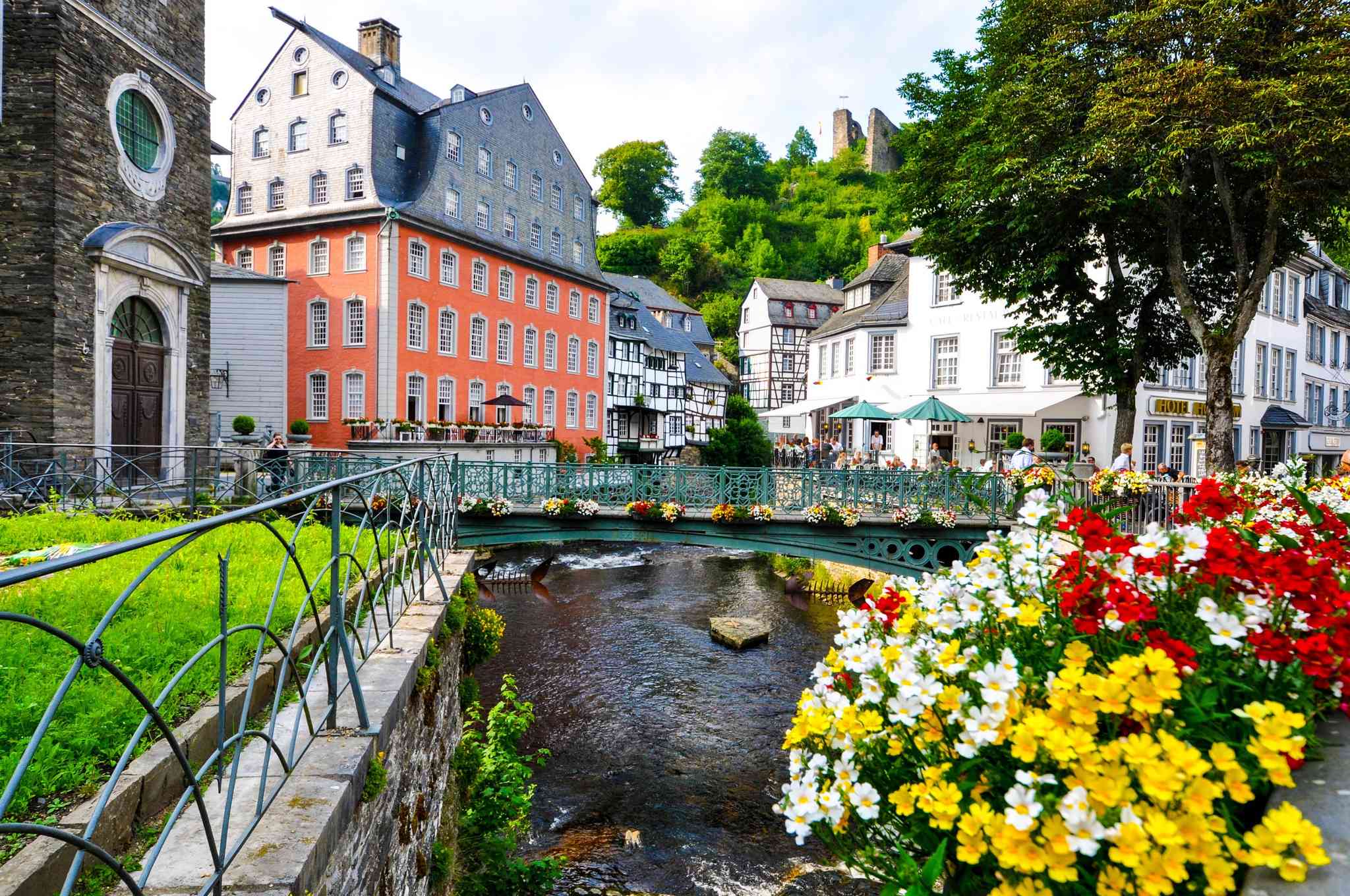 Vista cênica de Monschau - excursão particular de um dia de Brussels - foto 3
