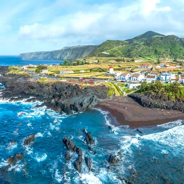 Ponta Delgada to Sao Miguel's Western Towns: Day trip