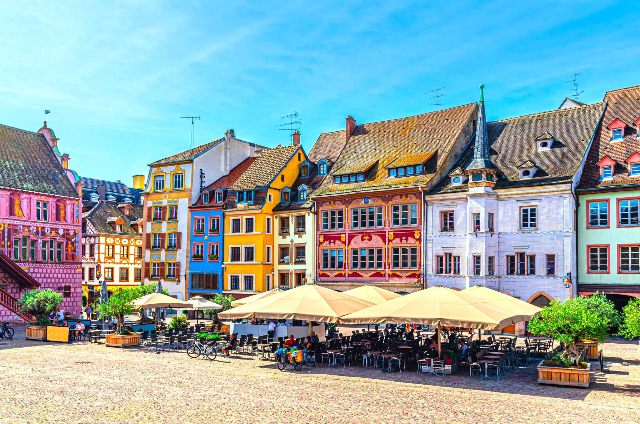 Bern to Mulhouse: Private day trip