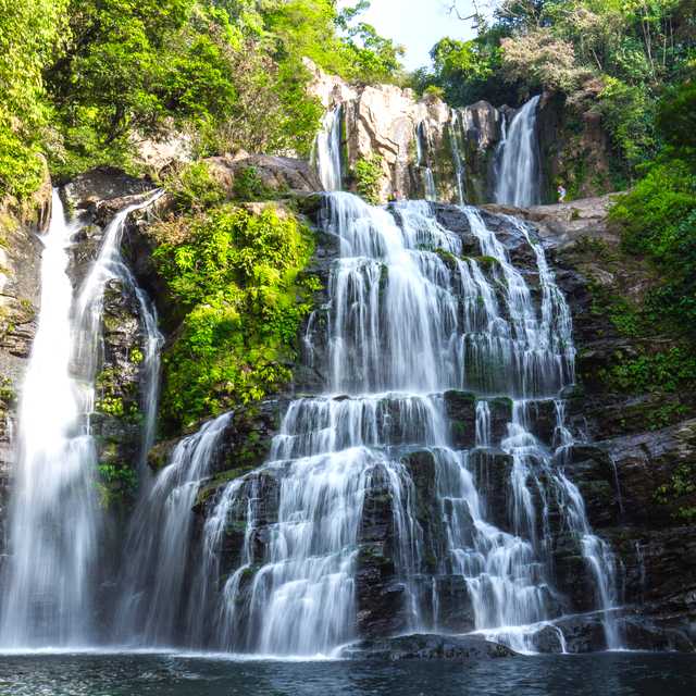 Quepos to Catarata Uvita and Nauyaca Waterfalls: Day trip