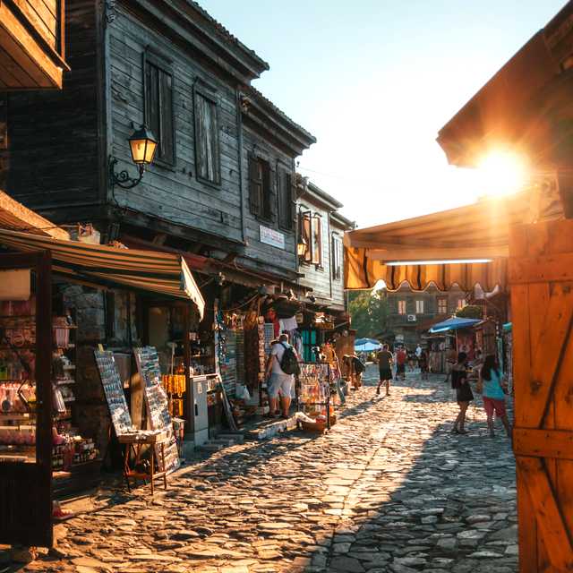 Varna to Ancient Nessebar and Sunny Beach: Private day trip