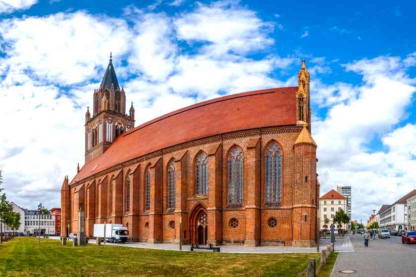 Discover location header image