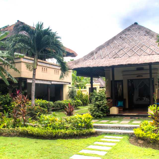 Phuket City to Oasis Spa: Private day trip