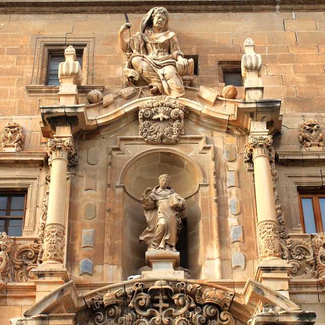 Murcia to Elche and Orihuela: Private day trip